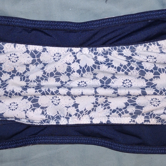 Bra - Picture 3 of 3